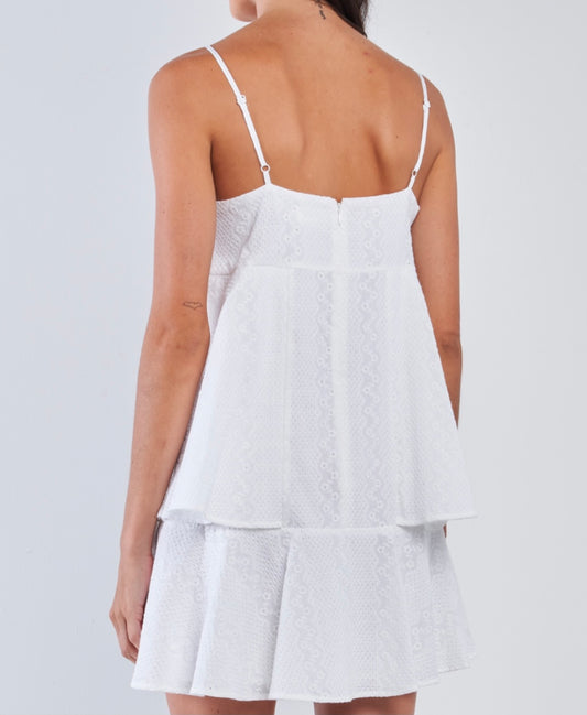 White Sleeveless Relaxed Fit dress